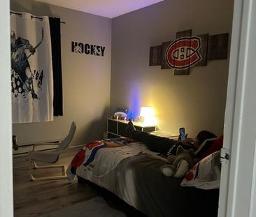 Logement 5 1/2 - Photo 1