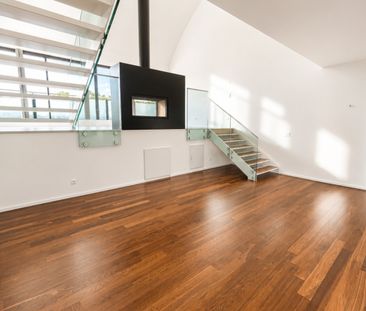 Traumhaftes Wohnen mit luxuriösem Ausbau! 1 grosses Schlafzimmer im... - Photo 1