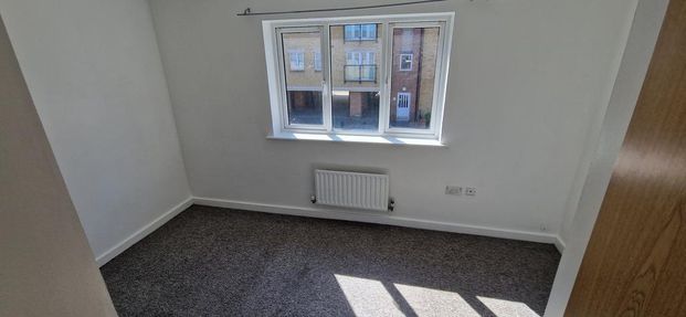 2 bedroom semi-detached house to rent - Photo 1