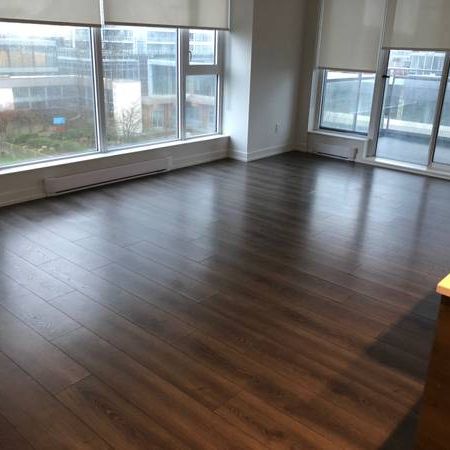 Metrotown Station Sq, 2-Bedroom 2-Bathroom - Photo 1