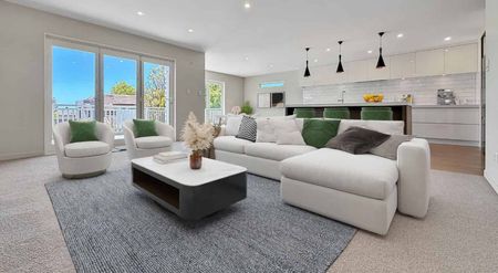 Spacious & Sunny Character Home - Photo 5