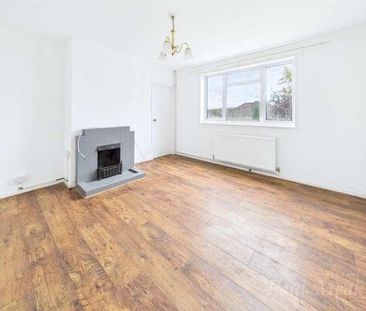 Copse View, South Croydon, CR2 - Photo 1