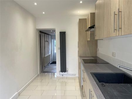 2 bedroom detached house to rent - Photo 2