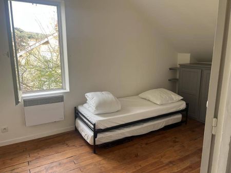 Location maison individuelle 4 pièces 88 m² à Villefranche-de-Rouergue (12200) - Photo 4