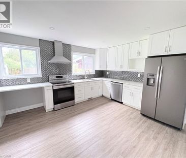 216 BRUNSWICK Crescent, London, Ontario, N6G3L2 - Photo 3
