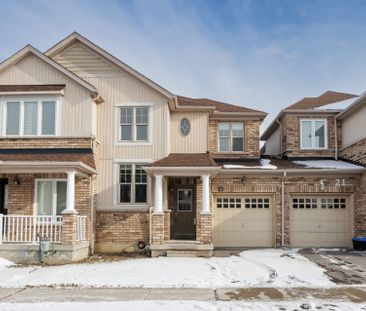 For Lease - 23 Ulson Drive, Richmond Hill, Ontario - Photo 2