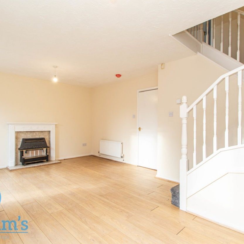 3 bed Semi-Detached House for Rent - Photo 1