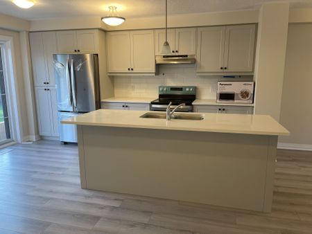 For Lease - 311 Woolwich Street Unit# 3, Waterloo, Ontario - Photo 2