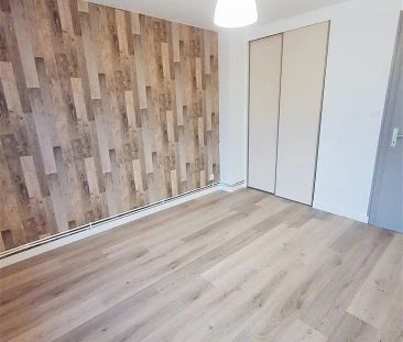 Location appartement 3 pièces - 67m² à Fougeres (35300) - Photo 1