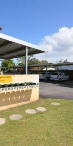 PARTLY FURNISHED UNIT CLOSE TO TOWN! - Photo 4