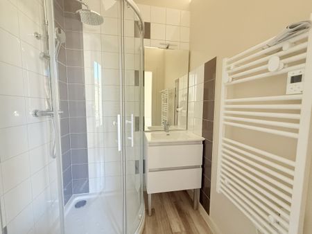 Location Appartement 1 pièce 23m² BORDEAUX 33000 - Photo 3