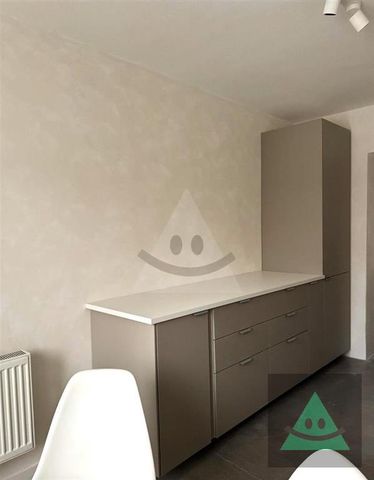 Prenájom, 3-izb. byt, 83 m - Fotografia 3