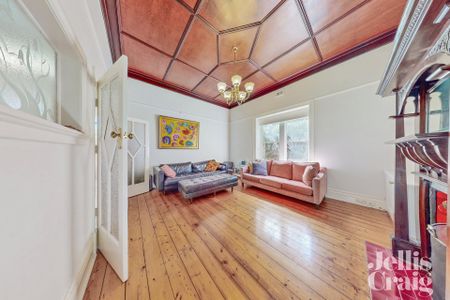 1069 Burke Road, Hawthorn East - Photo 2