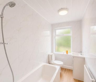 2 bedroom maisonette to rent - Photo 3