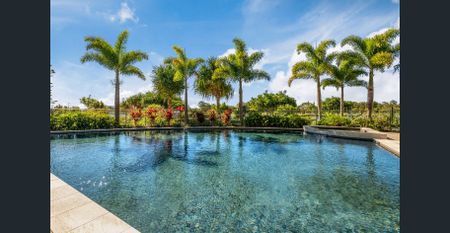 Waterfront Living with Ground-Floor Convenience! - Photo 3