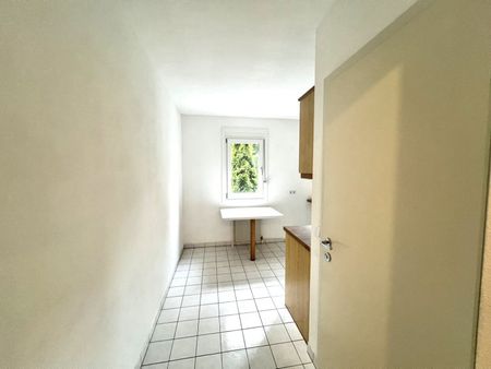 Charmante, ruhige 2 Zimmerwohnung inkl. Balkon und PKW Stellplatz - Photo 5