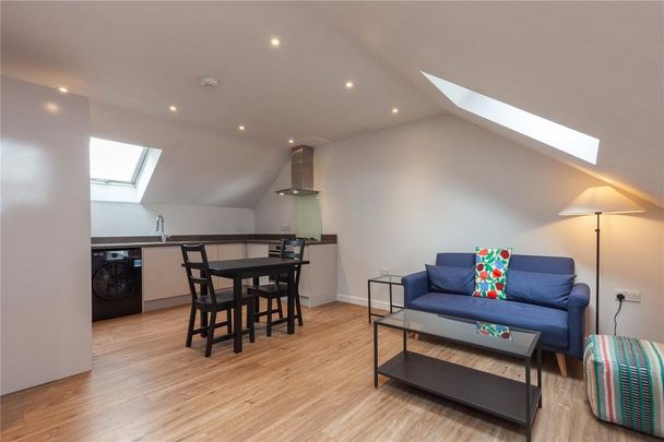 2 bedroom apartment to rent - Photo 1
