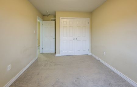 For Lease - 14 Amos Drive Unit# 32, Guelph, Ontario - Photo 5