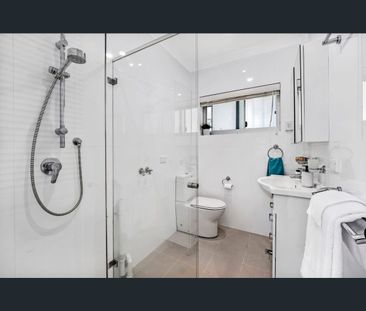 8/33-35 WILLIAM STREET, Rose Bay, NSW 2029 - Photo 3