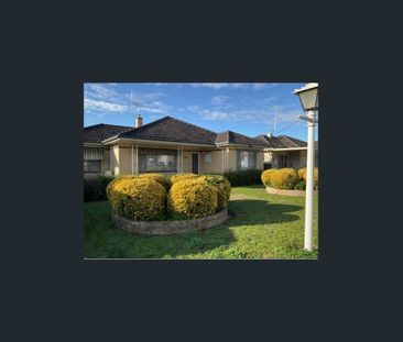 74 Midland Highway, Epsom, Vic 3551 - Photo 1