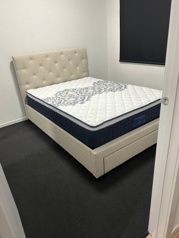 Clyde North - Photo 5