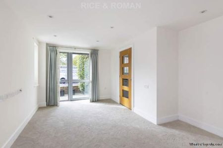 2 bedroom property to rent in Weybridge - Photo 2