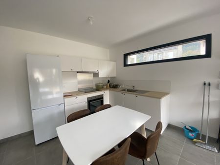 Location Appartement 2 pièces 37m² VILLEBON SUR YVETTE 91140 - Photo 2