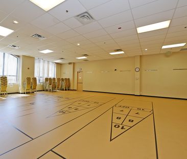 For Lease - 40 Via Rosedale Way Unit# 304, Brampton, Ontario - Photo 5