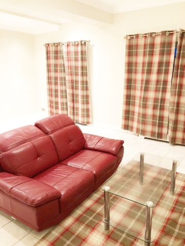 Room in a Shared House, Downs Road, LU1 - Photo 3