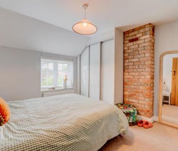 2 bedroom detached house to rent - Photo 2