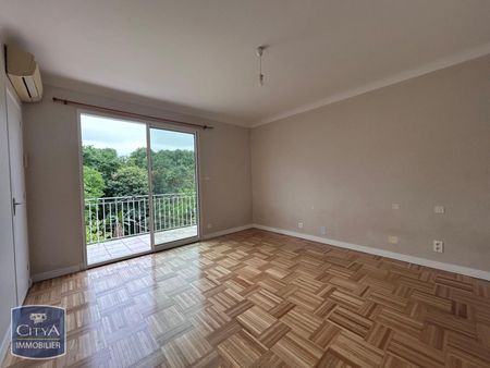 Location Maison 4 pièces 123m² LE PASSAGE 47520 - Photo 2