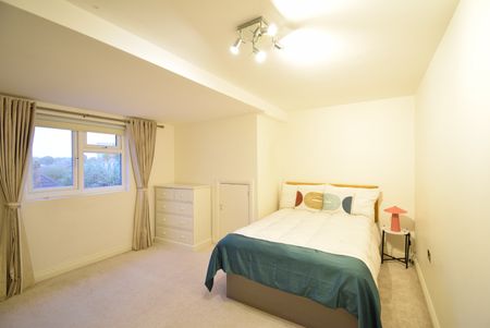 Room in a Shared Flat, Grove Park Terrace, W4 - Photo 2