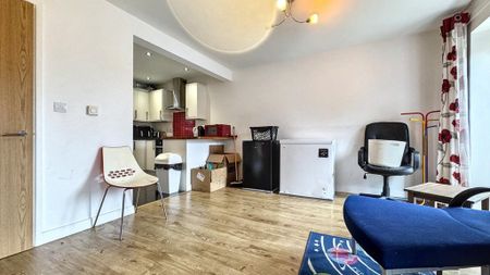 4 bedroom house to rent - Photo 2