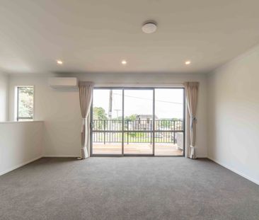 Brand New 3-Bedroom Townhouses in Central Location - Photo 2