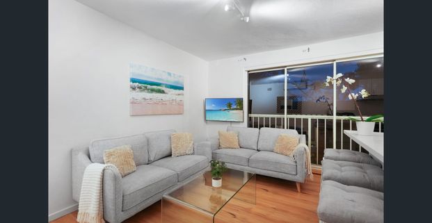 SHORT or LONG TERM RENTAL - BONDI DREAM 3 @ BONDI - Photo 1