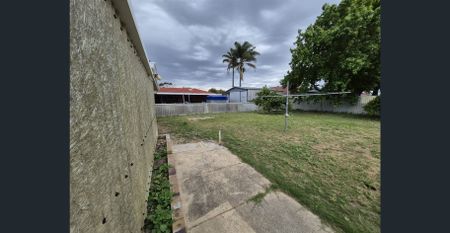 Neat & Convenient 3x1 Home in Central Mandurah - Photo 5