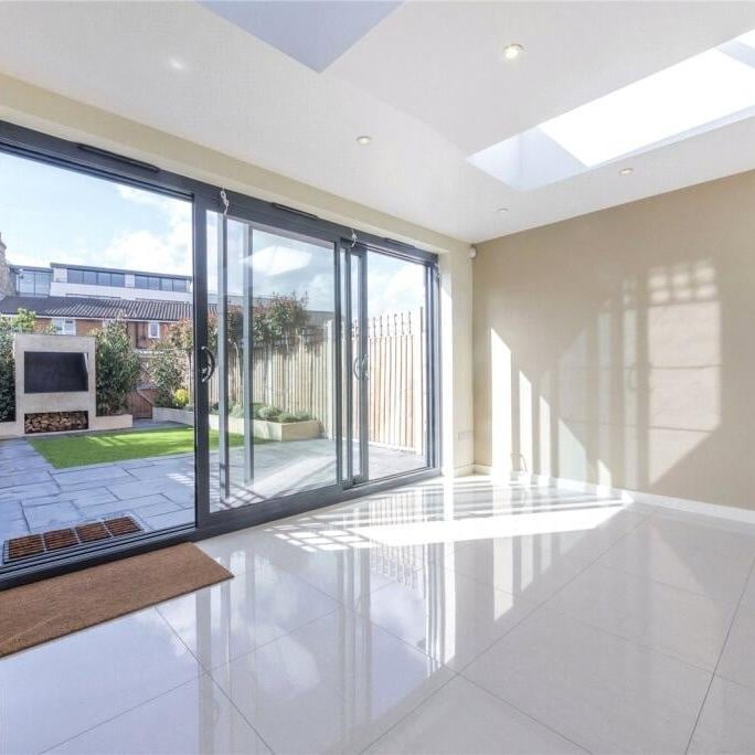 3 Bed Semi-Detached House, John Silkin Lane, SE8 - Photo 1