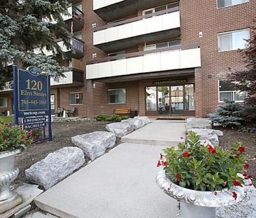 Collingwood Place - Photo 2