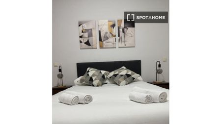 Luxury Flat for rent in Madrid, Spain - Photo 4