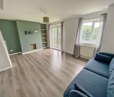 2 bed apartment to rent in NE29 - Photo 3