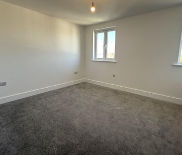 3 bedroom detached house to rent - Photo 3