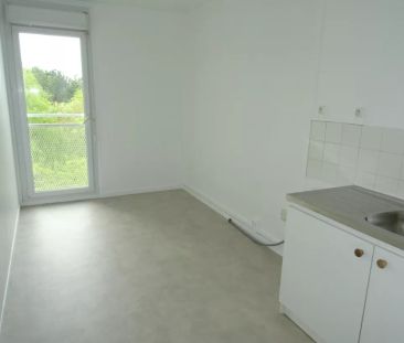 Location appartement T4 75.40m² à Epernay (51200) - Photo 2