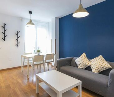 Piso de alquiler en N/a, Aluche - Photo 1