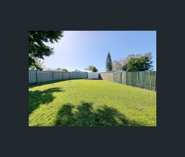 1 Hinchinbrook Ave, Bethania, Qld 4205 - Photo 4