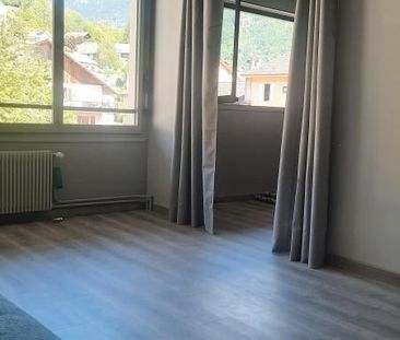 Location Appartement 2 pièces 43m² UGINE 73400 - Photo 2