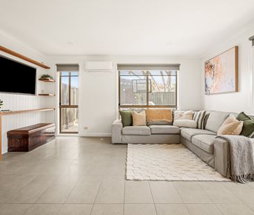 14 Jacana Drive, Carrum Downs VIC 3201 - House For Rent | Domain - Photo 1