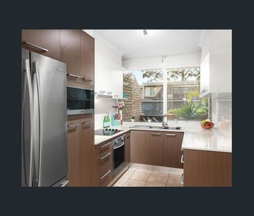 Water Front Living - Photo 2