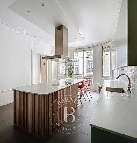 Appartement • Courcelles-Wagram - Photo 2