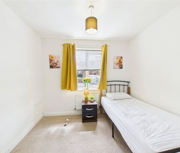 Spinnaker Close, Ripley, Derbyshire, DE5 - Photo 1