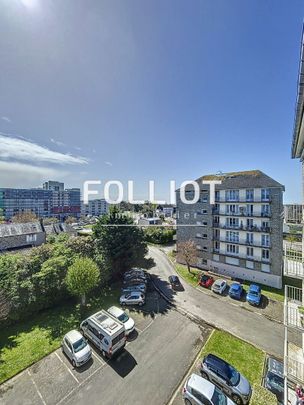 A LOUER Appartement Granville 2 pièce(s) 49.29 m2 - Photo 1